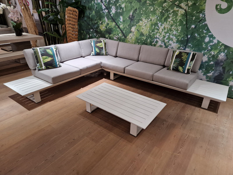 Lounge Set Ona Wit Mat - Licht Grijze Kussens