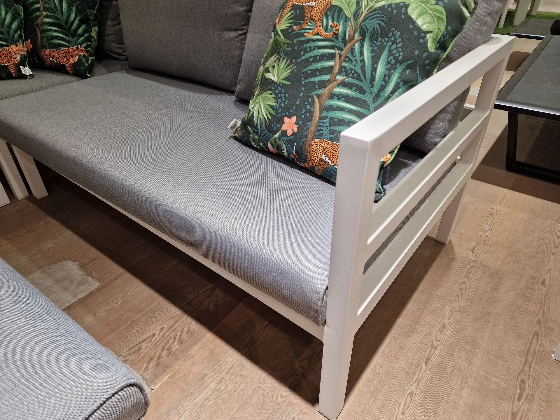 Lounge Set Barolo Wit Mat - Licht Grijze Kussens