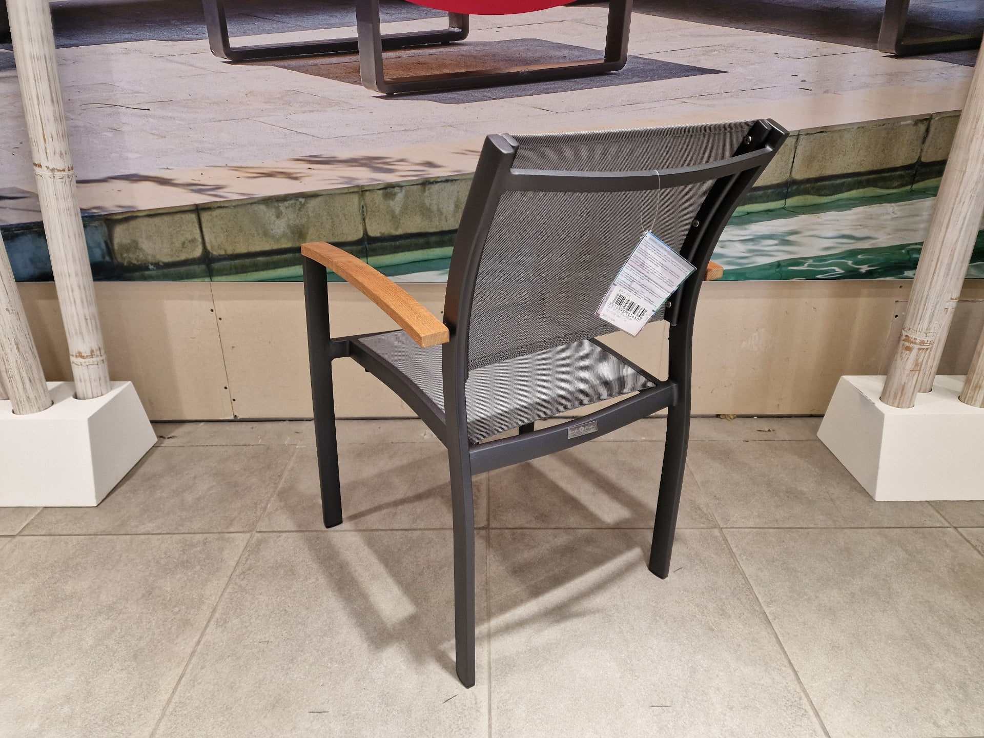 Alu Stapelstoel Namur Charcoal Mat - Silver Grey Textilene + Teak Arm