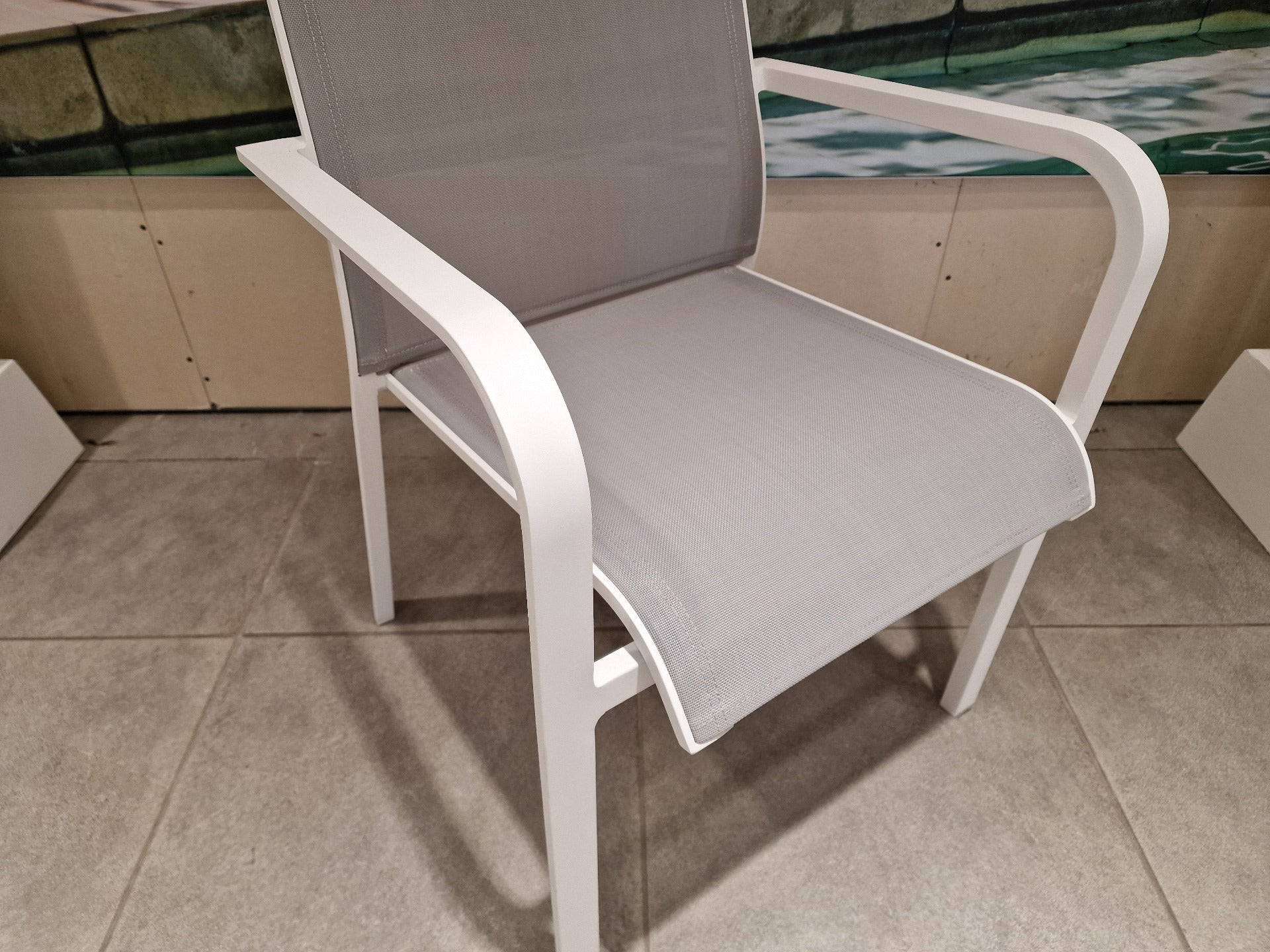 Alu Stapelstoel Paris White Mat - Light Grey Textilene