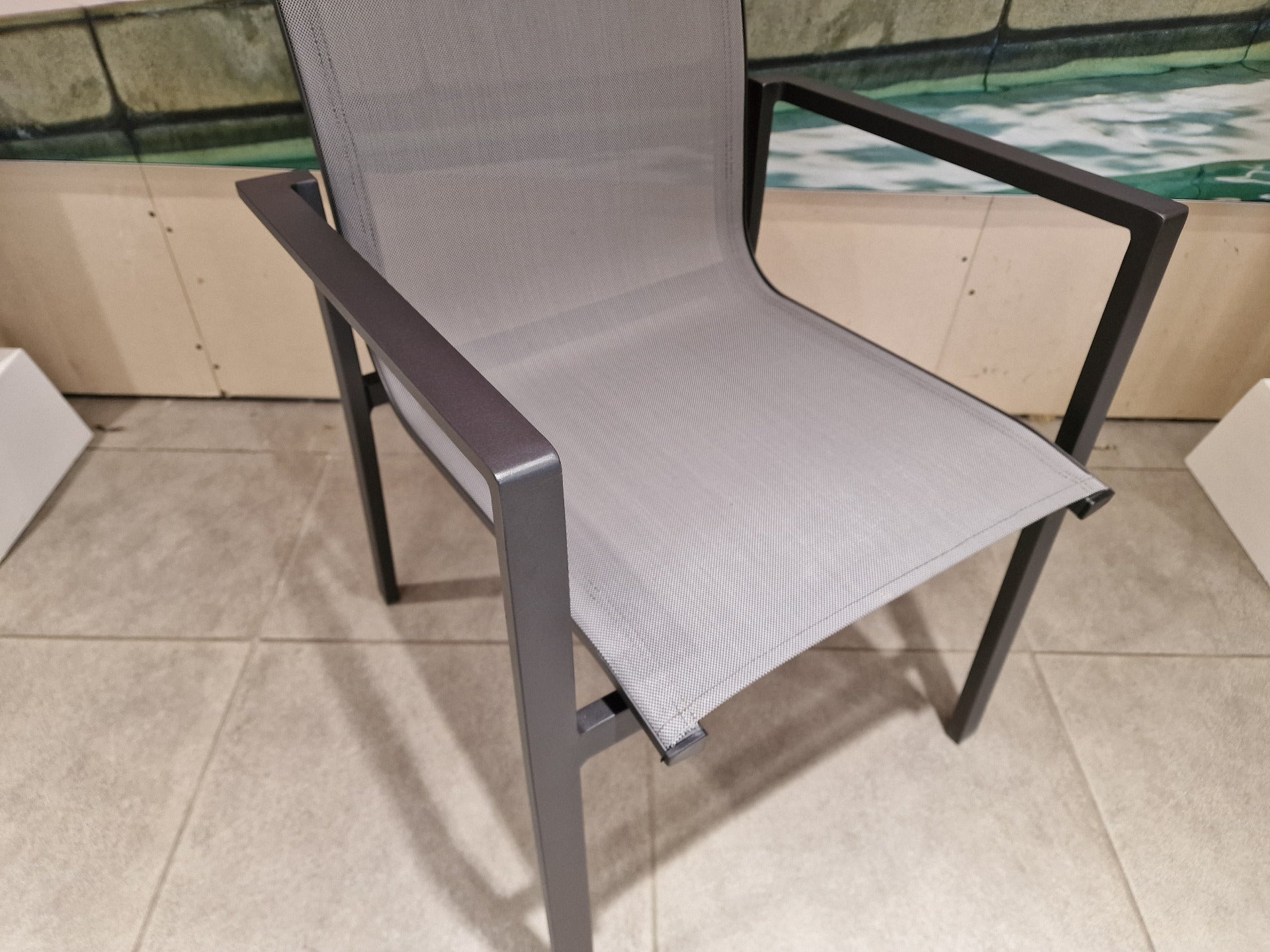 Alu Stapelstoel Napoli Charcoal Mat - Silver Grey Textilene