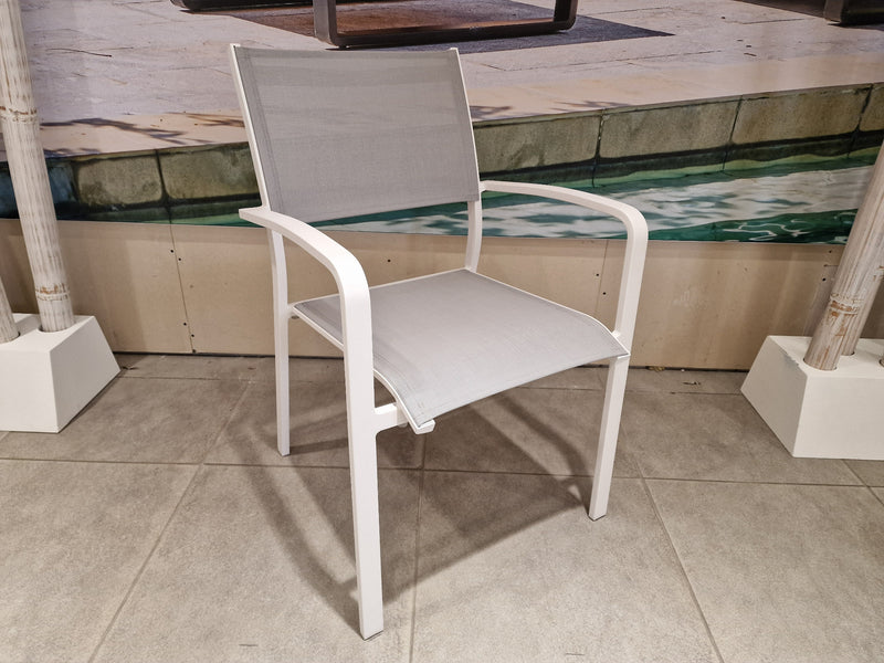 Alu Stapelstoel Saint-Tropez White Mat - Light Grey Textilene