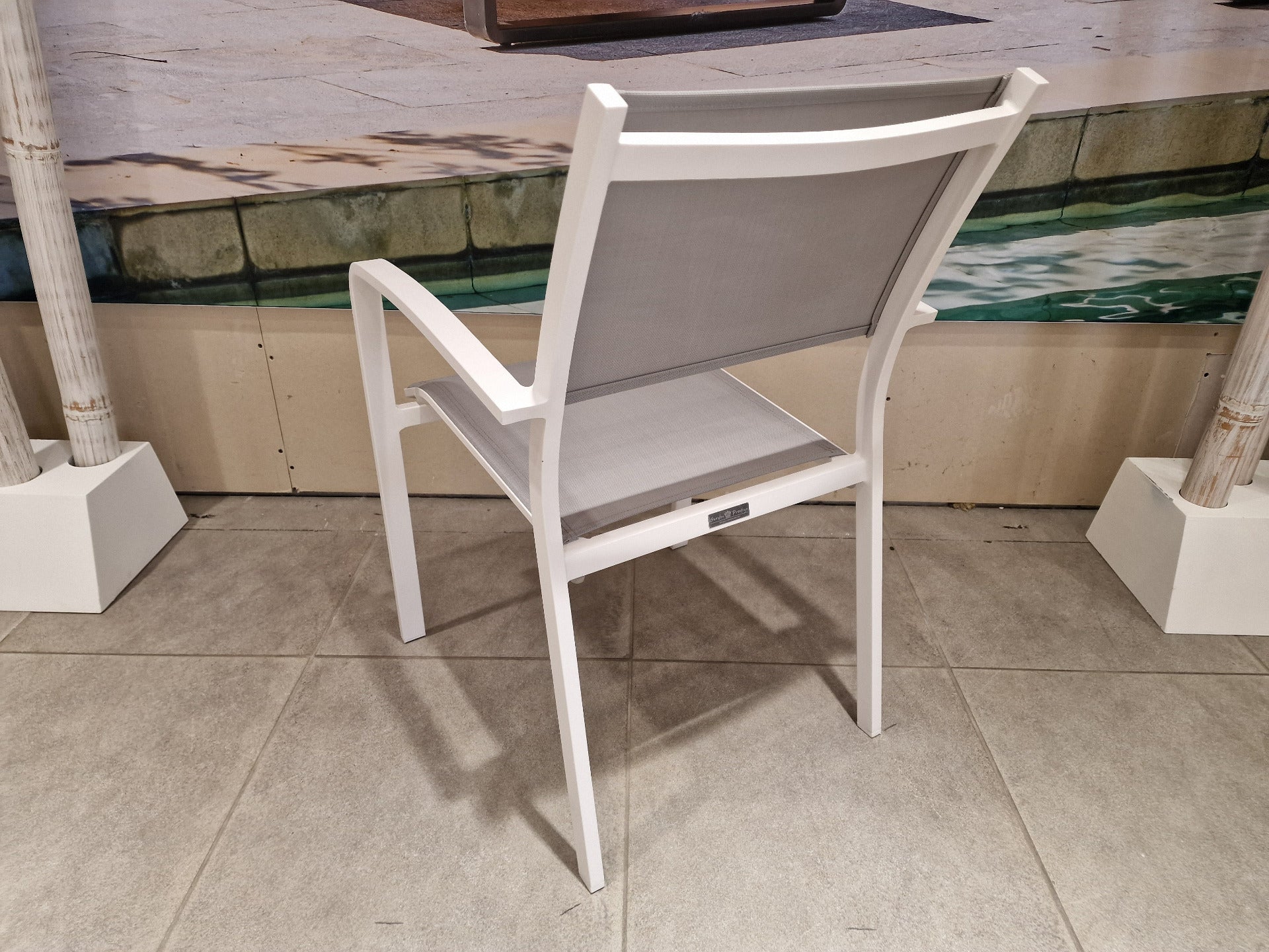 Alu Stapelstoel Saint-Tropez White Mat - Light Grey Textilene