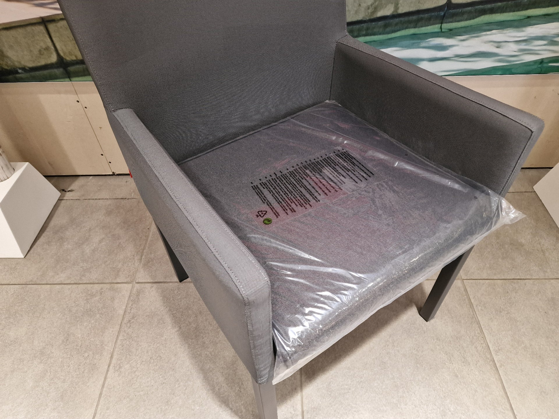 Antas Armstoel Alu Royal Grey Matt - met Black/Grey Sens + Antraciet kussen