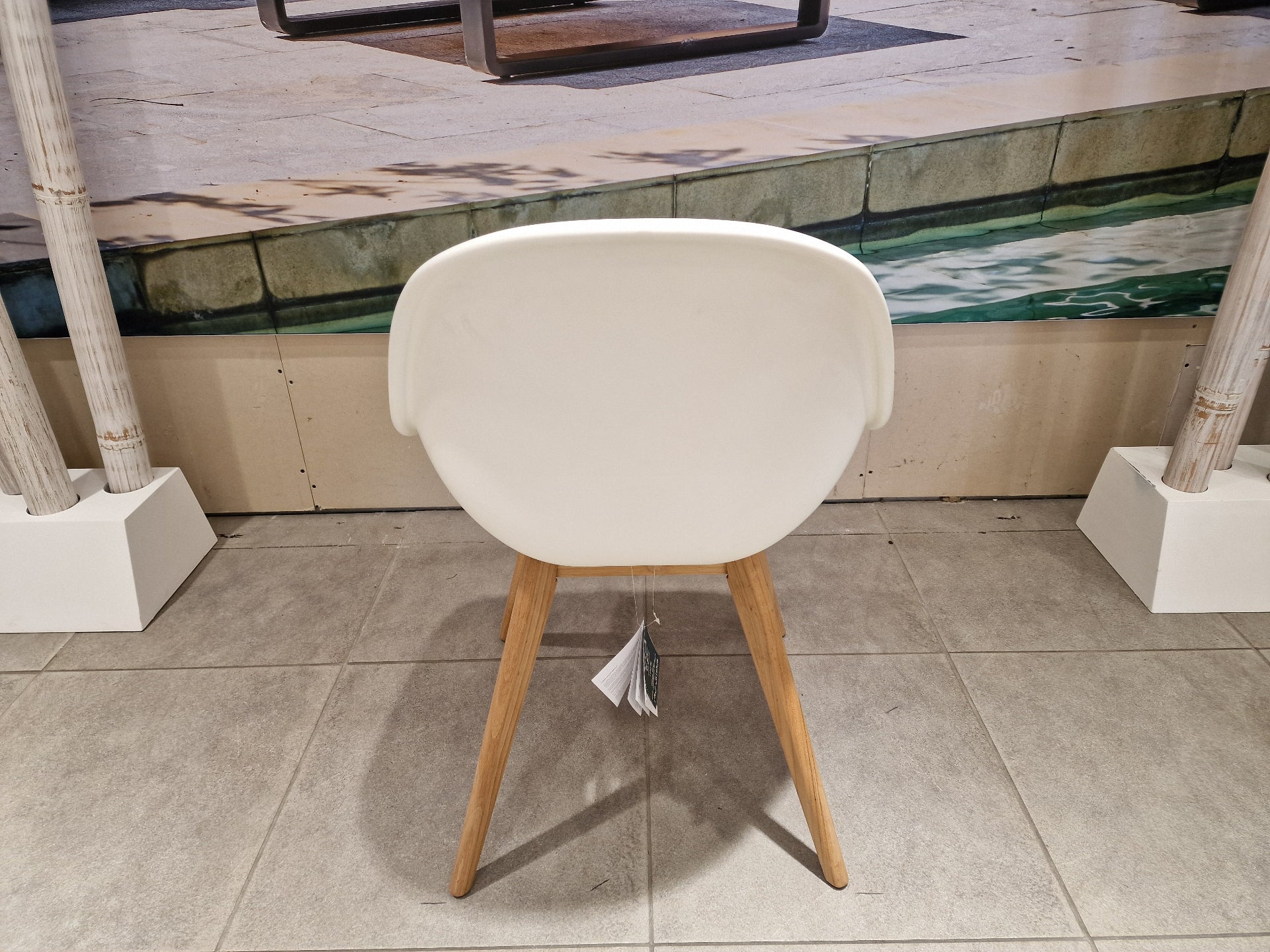 Kuipstoel Stockholm White met Teak Poten