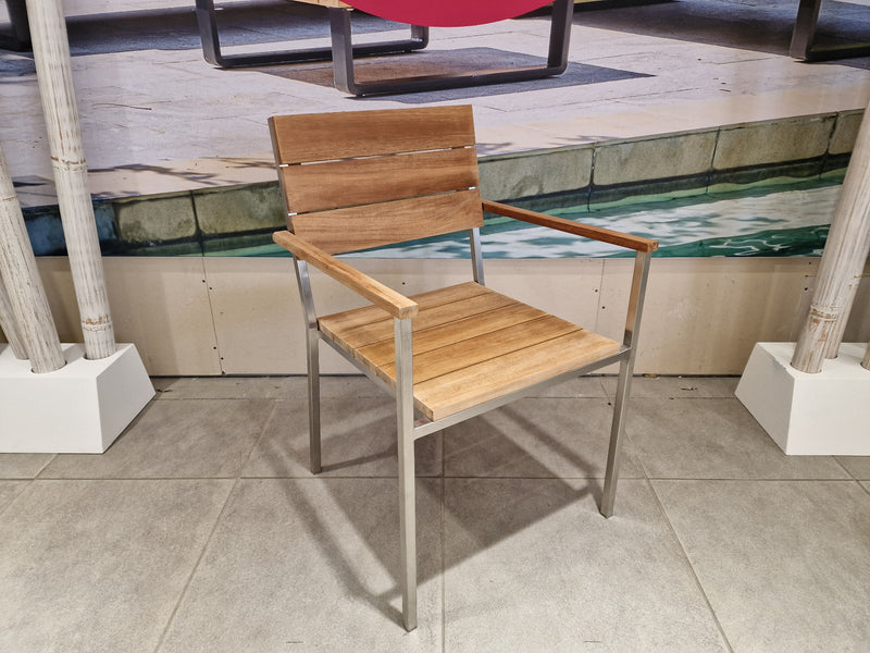 Tuinstoel Stapelbaar Inox en Teak - Brede Latten met Armleuning