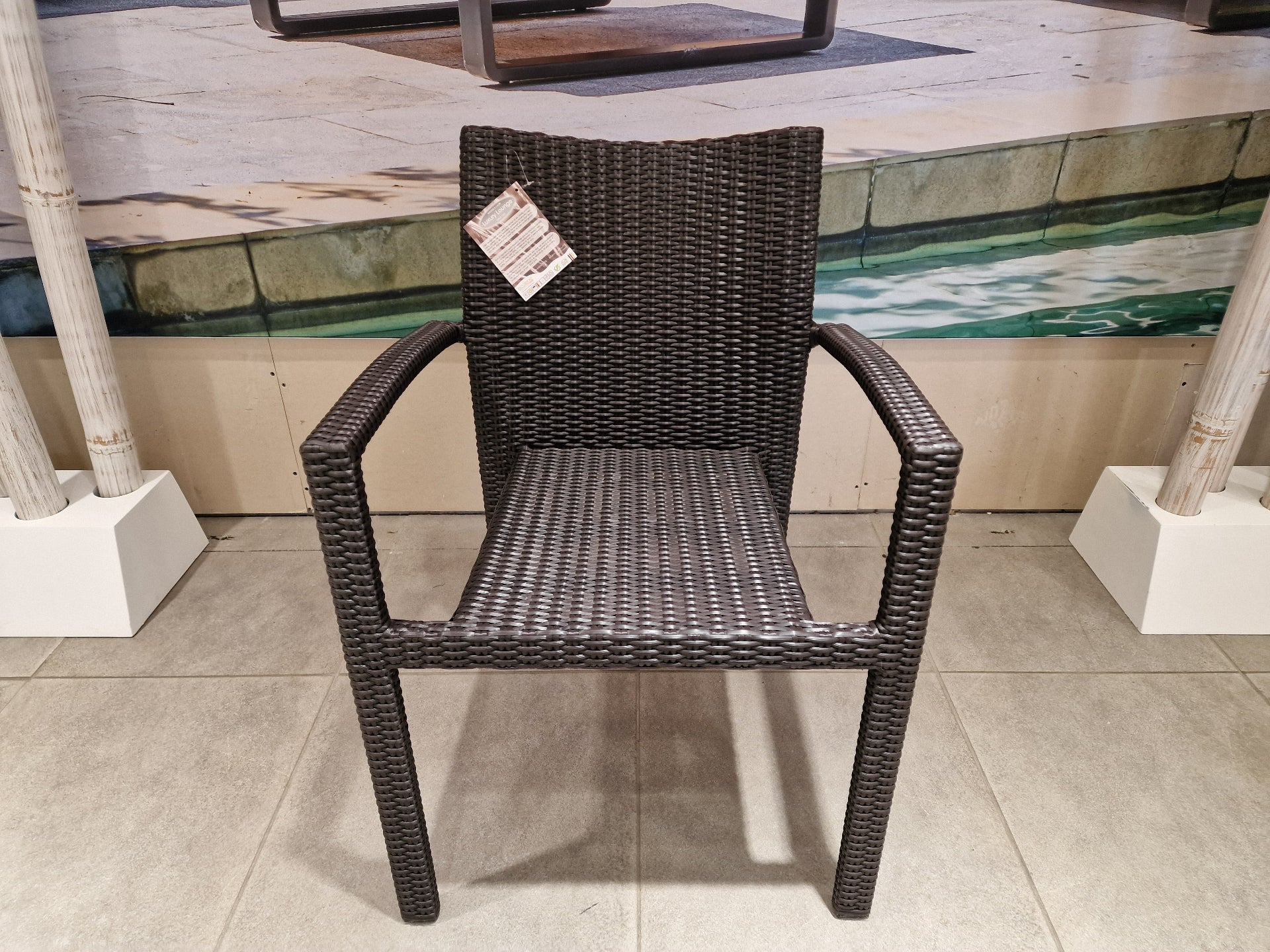 Ergo Stapelbare Wickerstoel Met Arm - Platte Draad - Java Brown