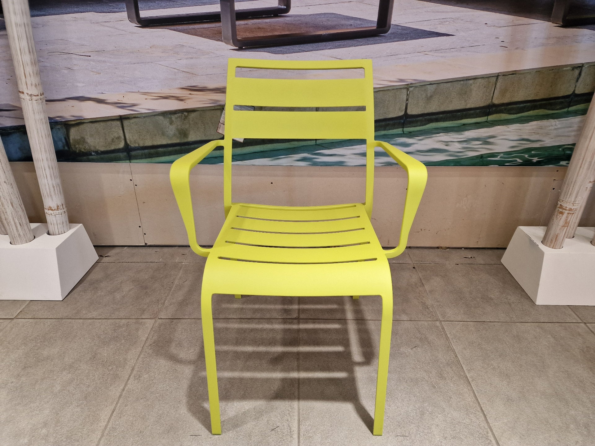 Alu Stapelstoel Nice Slat Green Mat + Armleuning