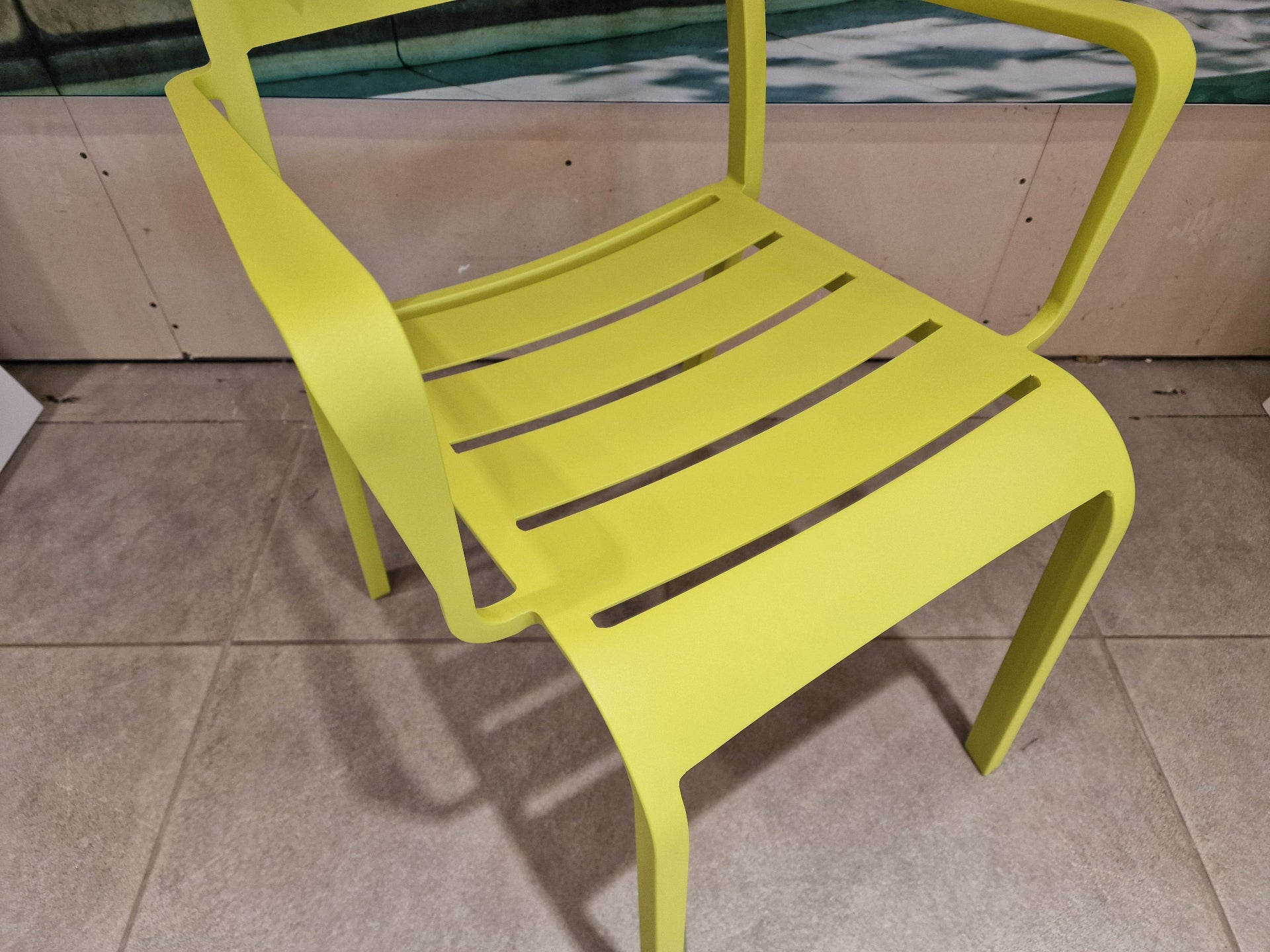 Alu Stapelstoel Nice Slat Green Mat + Armleuning