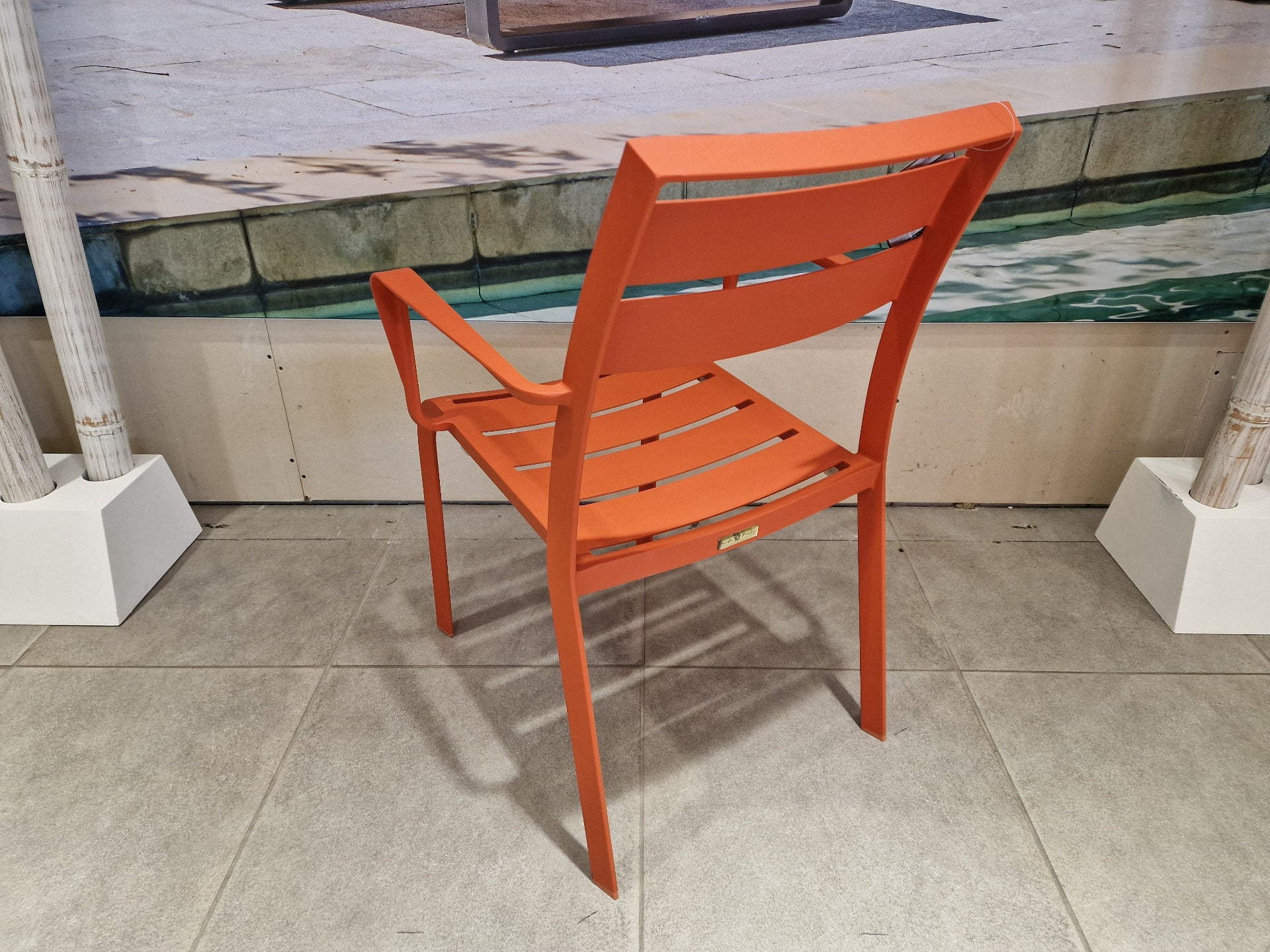 Alu Stapelstoel Nice Slat Orange Mat + Armleuning