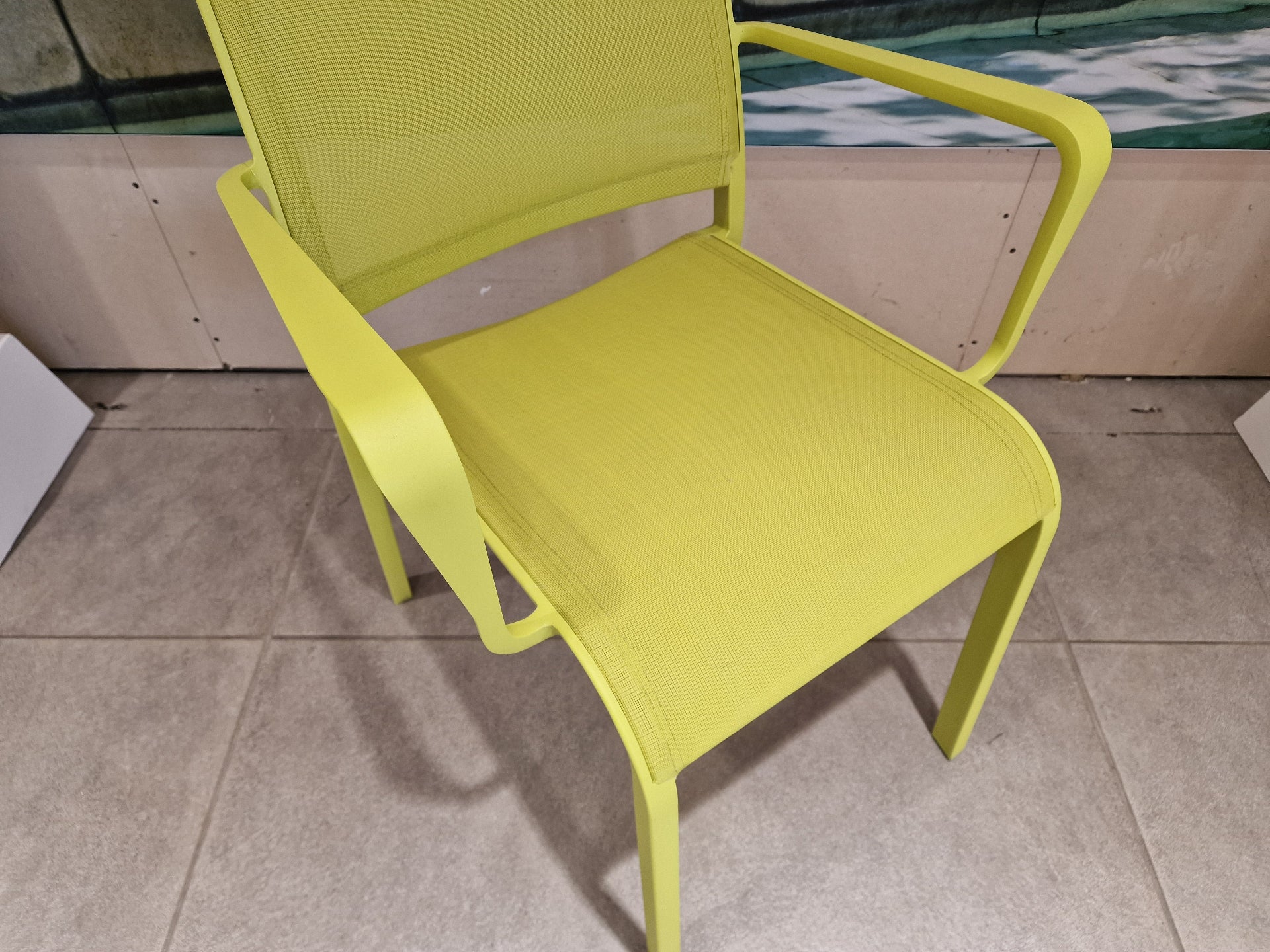 Alu Stapelstoel Nice Green Mat + Green Textilene + Armleuning