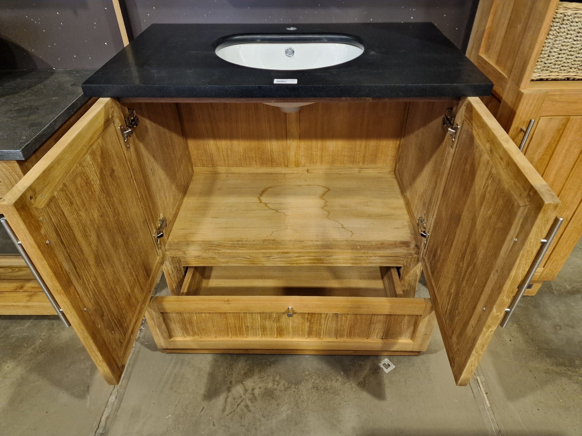 Teak Badkamermeubel New Milano + 1 Onderbouw Ovale Waskom