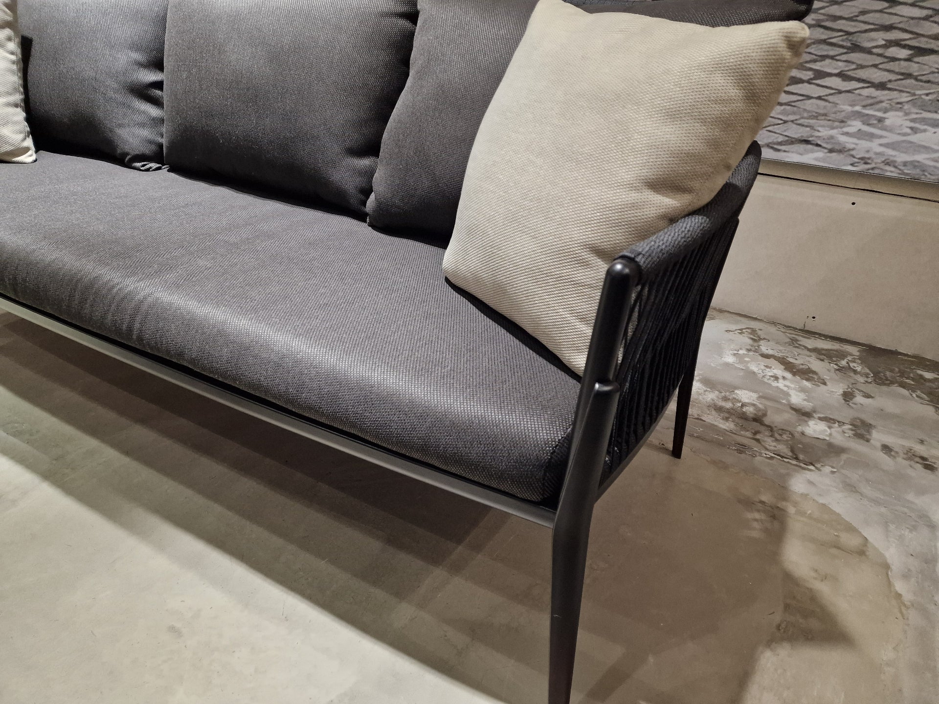 Loungeset Elba Alu Zwart Rope - 3 Zit + 2x1 zit + Keramiek Salontafel