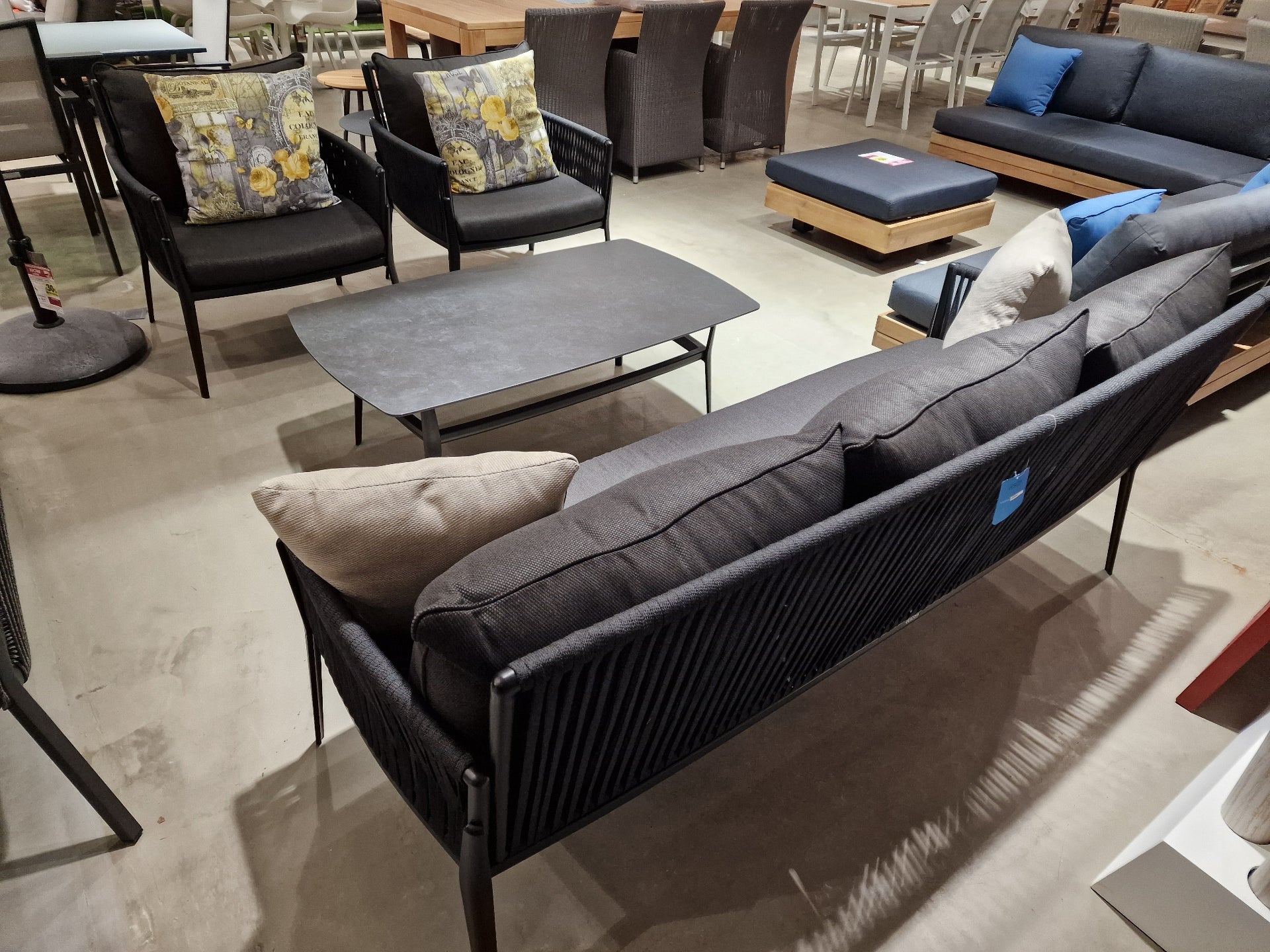 Loungeset Elba Alu Zwart Rope - 3 Zit + 2x1 zit + Keramiek Salontafel