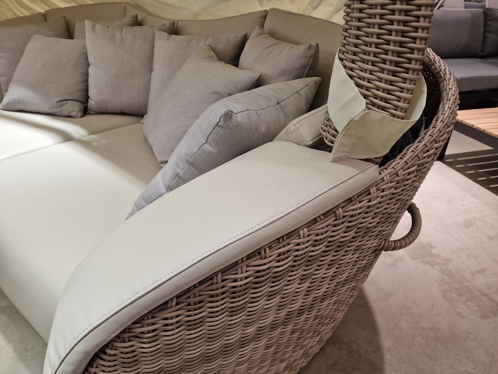 Eye Cather Dubbel Lounge + Marina Grey Kussen