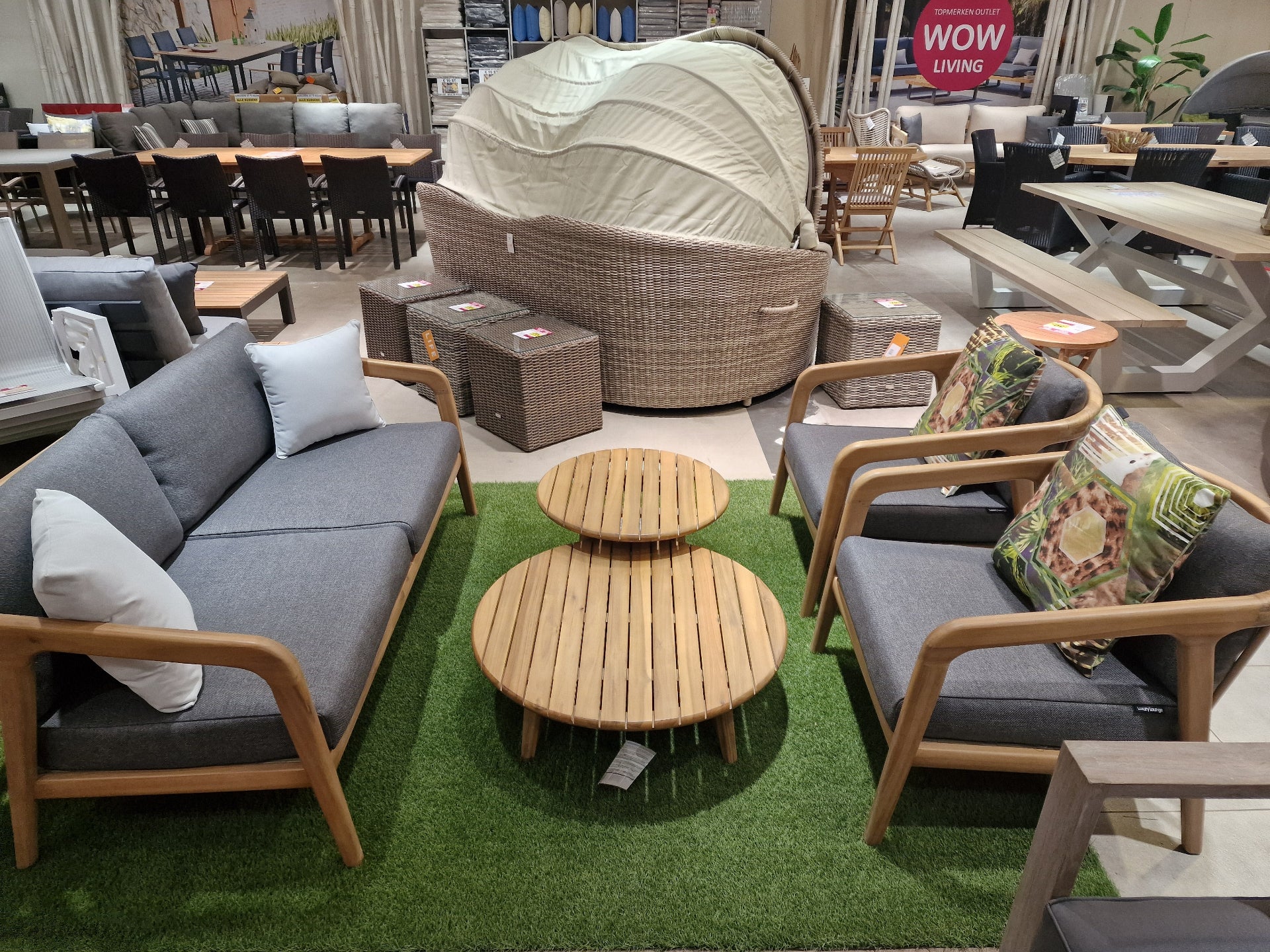 Florence Lounge Set 2-Zit + 2x 1-Zit - Acacia Light Teak Look