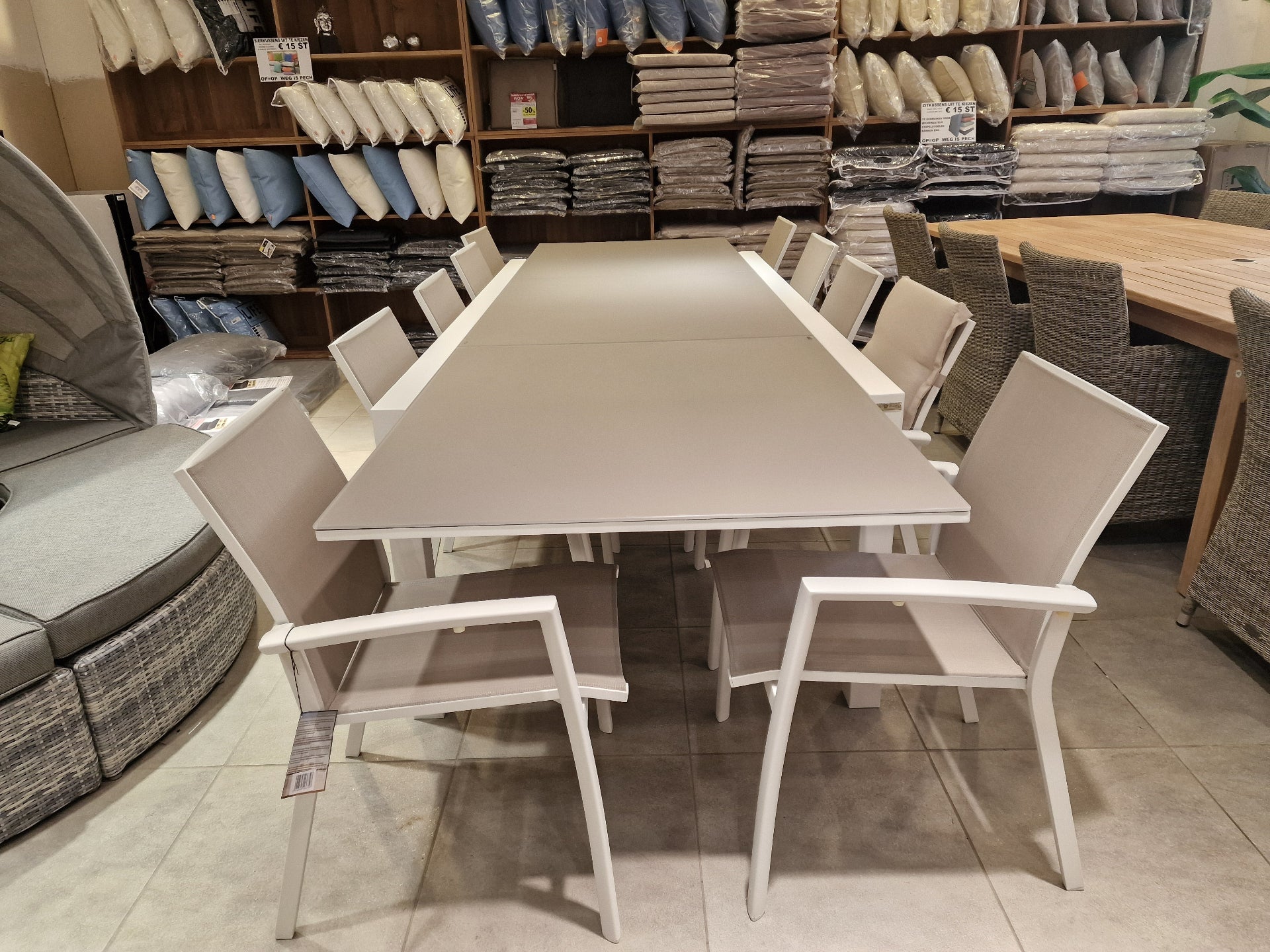 ALU Tuintafel Uitschuifbaar Lissabon White Mat 220-330 cm x 106 cm