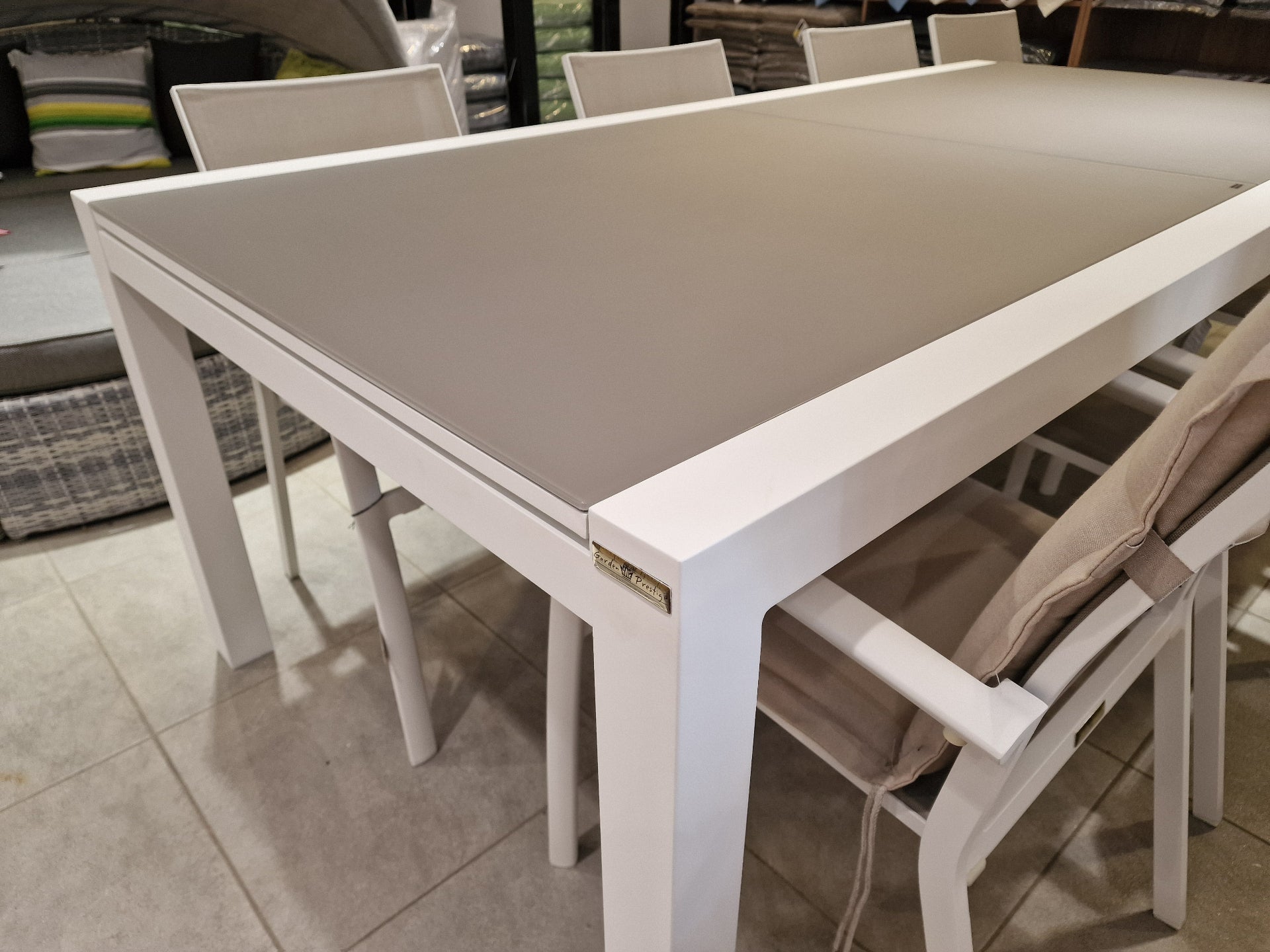 ALU Tuintafel Uitschuifbaar Lissabon White Mat 220-330 cm x 106 cm