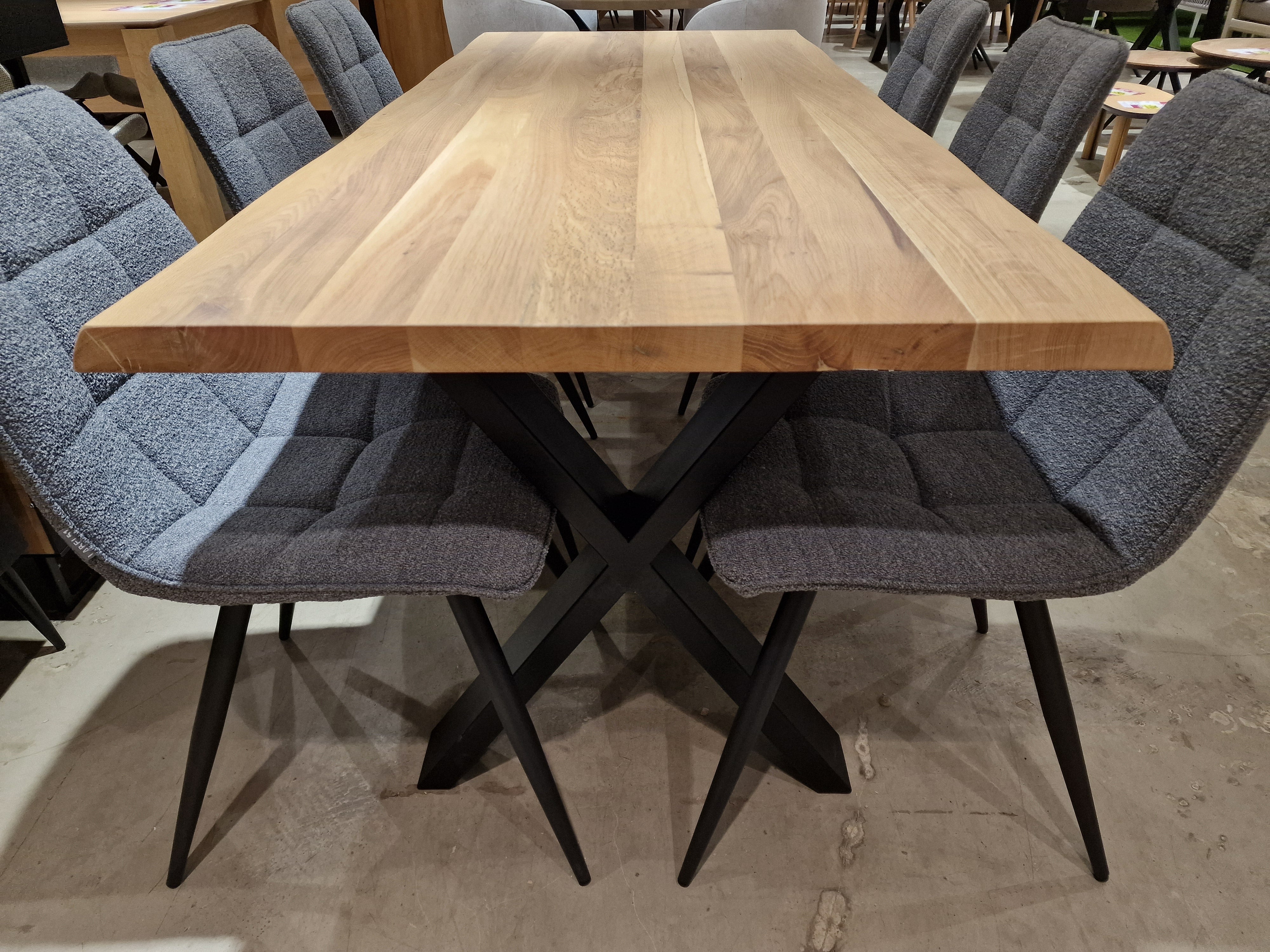 Eiken Interieurtafel Rechthoekig 180 x 80cm Naturel Boomstam met Zwarte metalen X-Poten