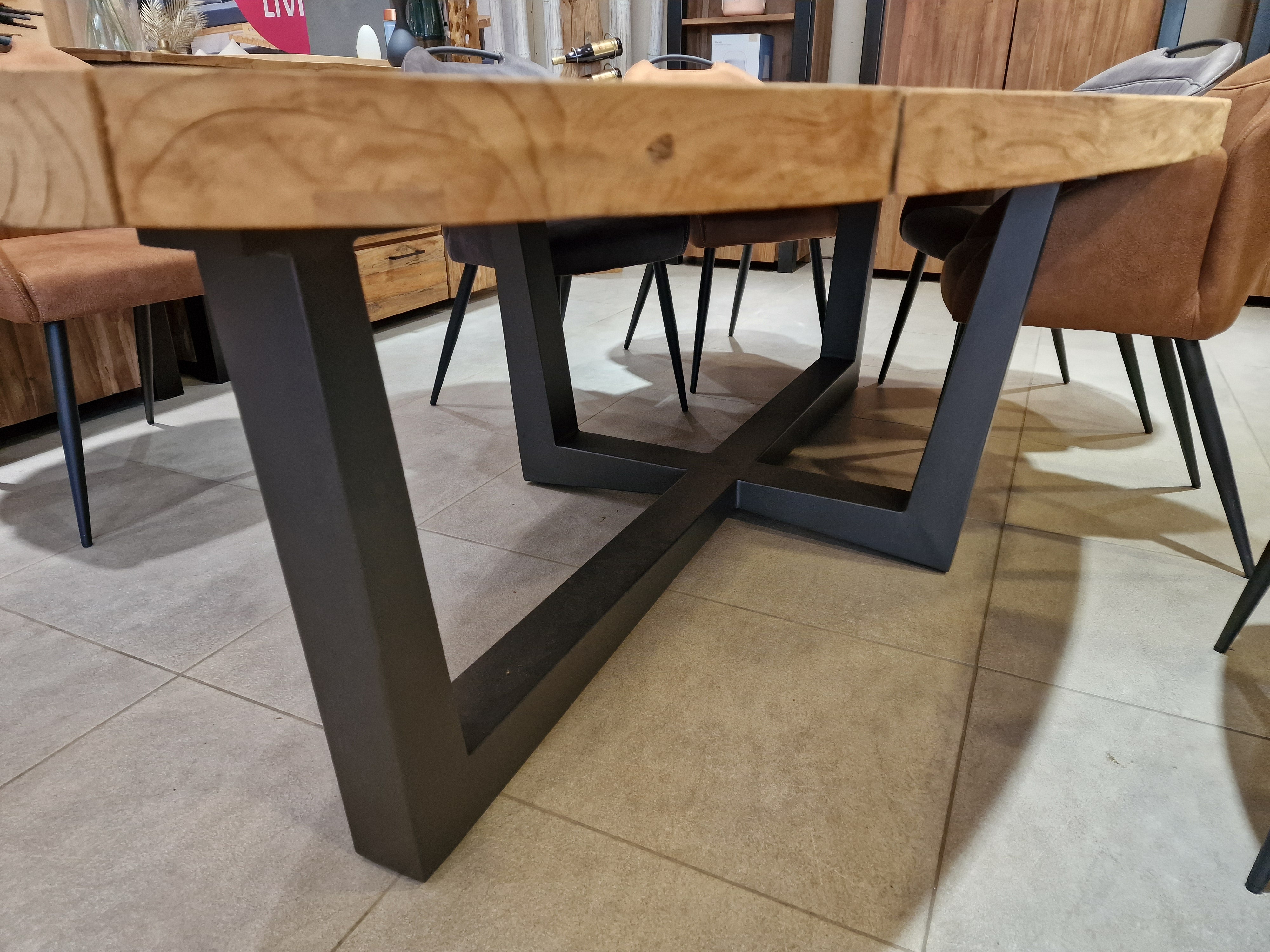 Teak Tuintafel Florida Ovaal 260x130cm met Frame in Alu Charcoal - Vintage Teak