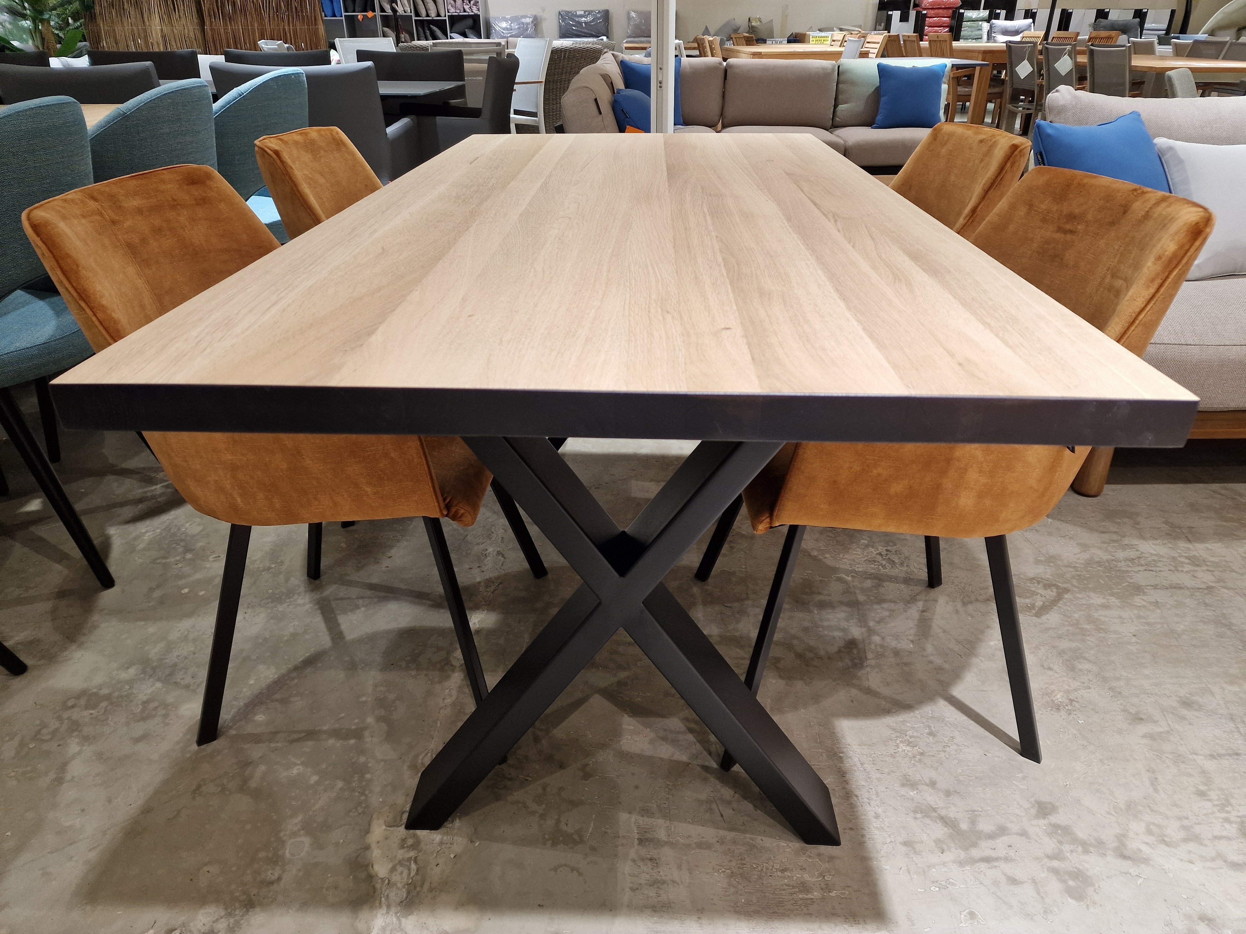 Eik Interieurtafel Rechthoekig 160 x 80cm Naturel Recht met zwart metalen X-Poten