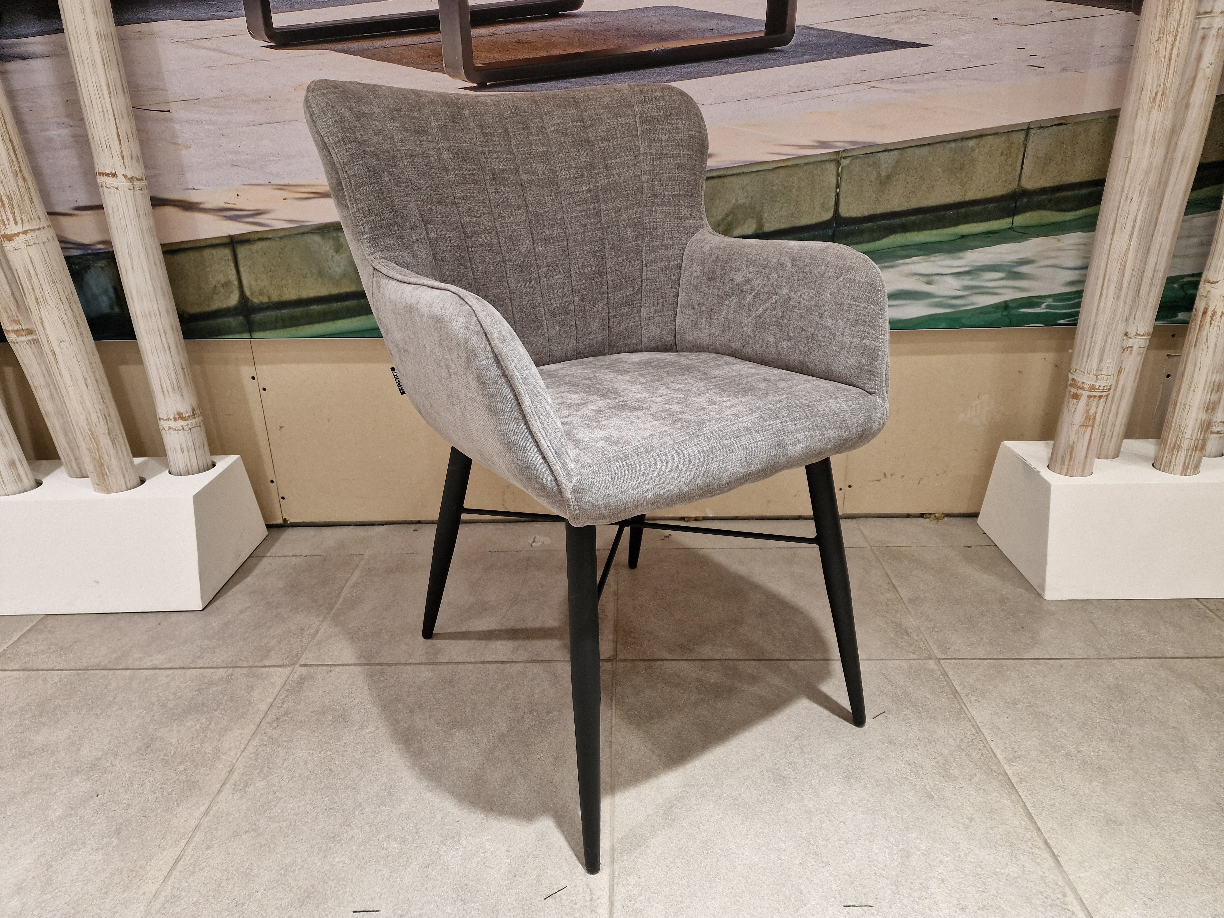 Interieurstoel Mikki - Stof Miami Ash - Zwarte Poten