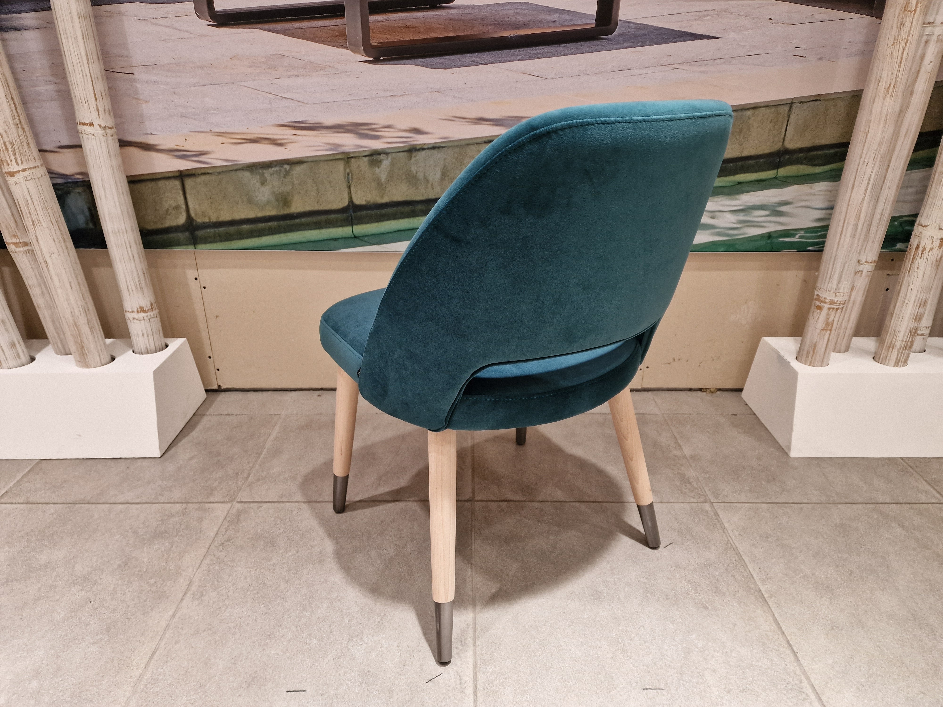 Interieurstoel Joy - Stof Turquoise - Houten Poten met Metaal