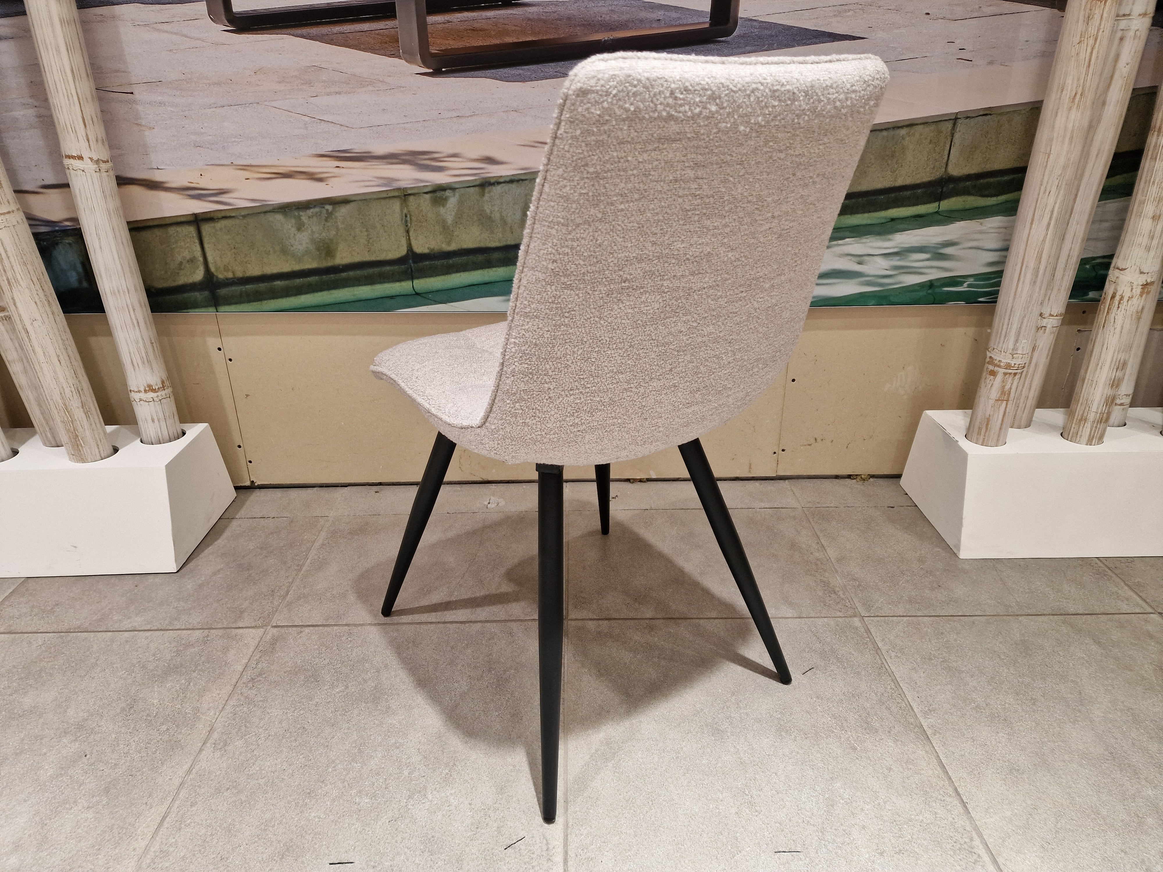 Interieurstoel Jelt - Stof Bouclé Naturel - Zwarte Poten