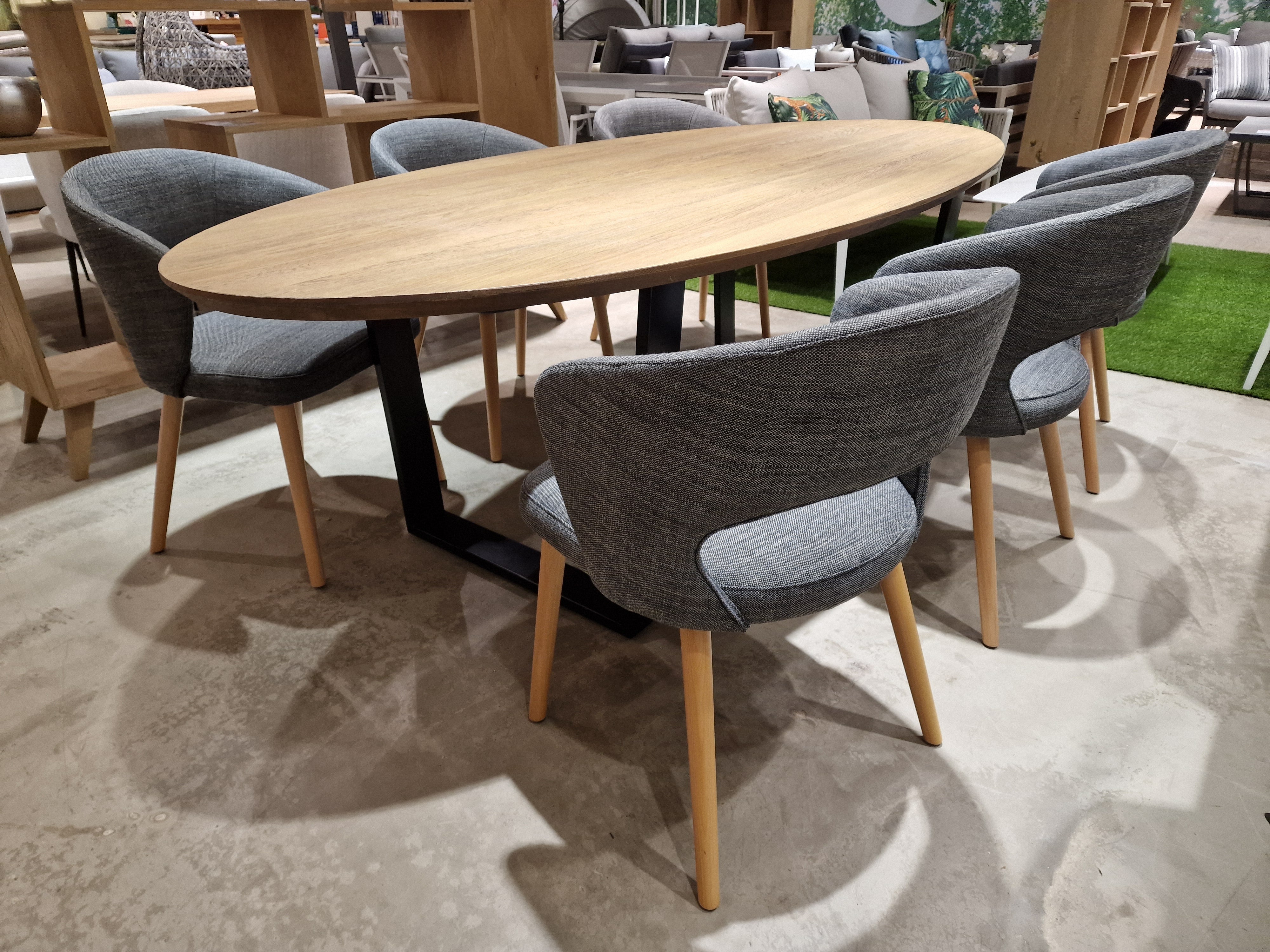 Eetkamerstoel Fay - Stof Antraciet - Houten Poten