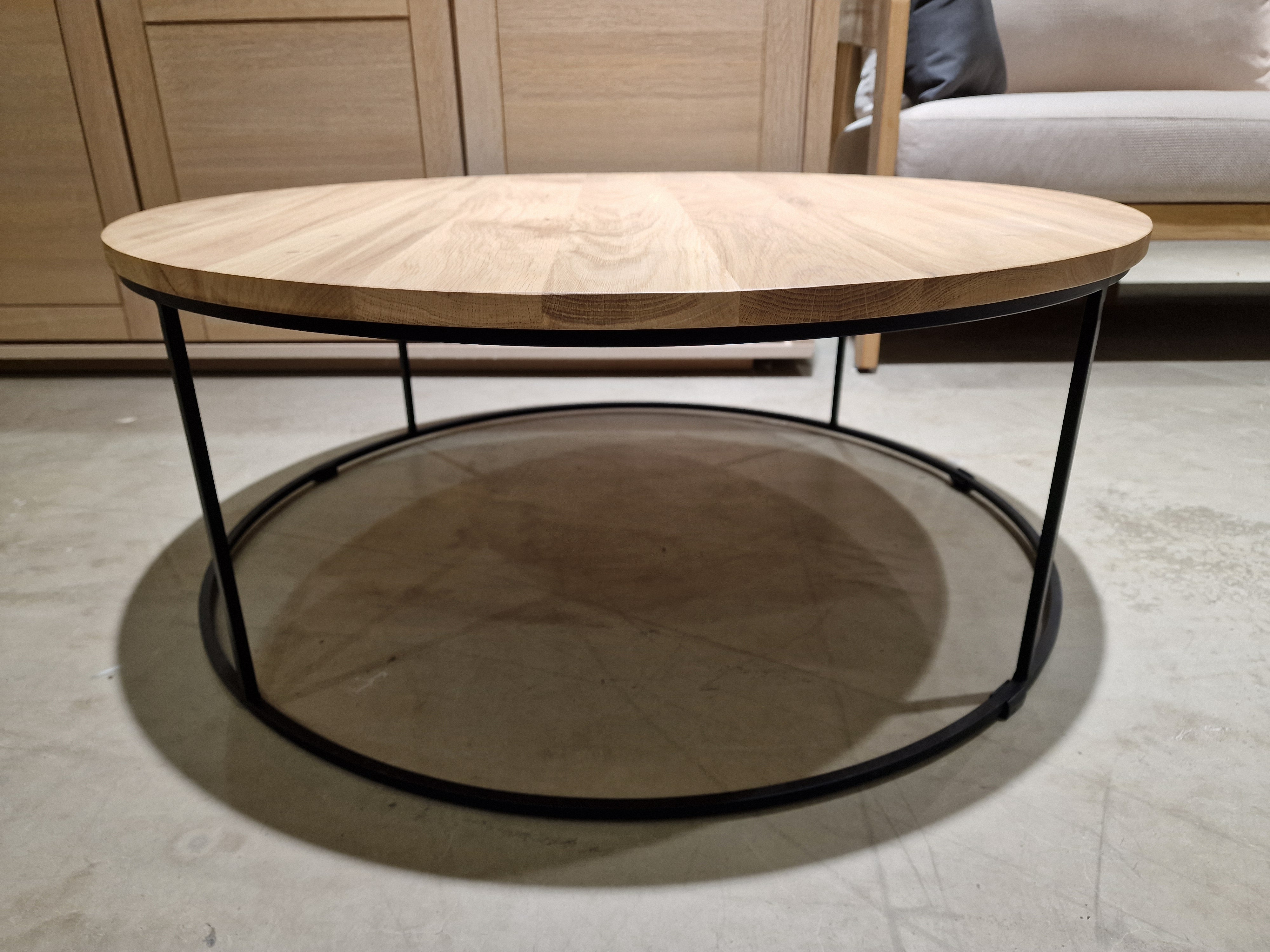 Eik Salontafel Theo Rond diameter 90cm Naturel met Zwart Metalen Onderstel