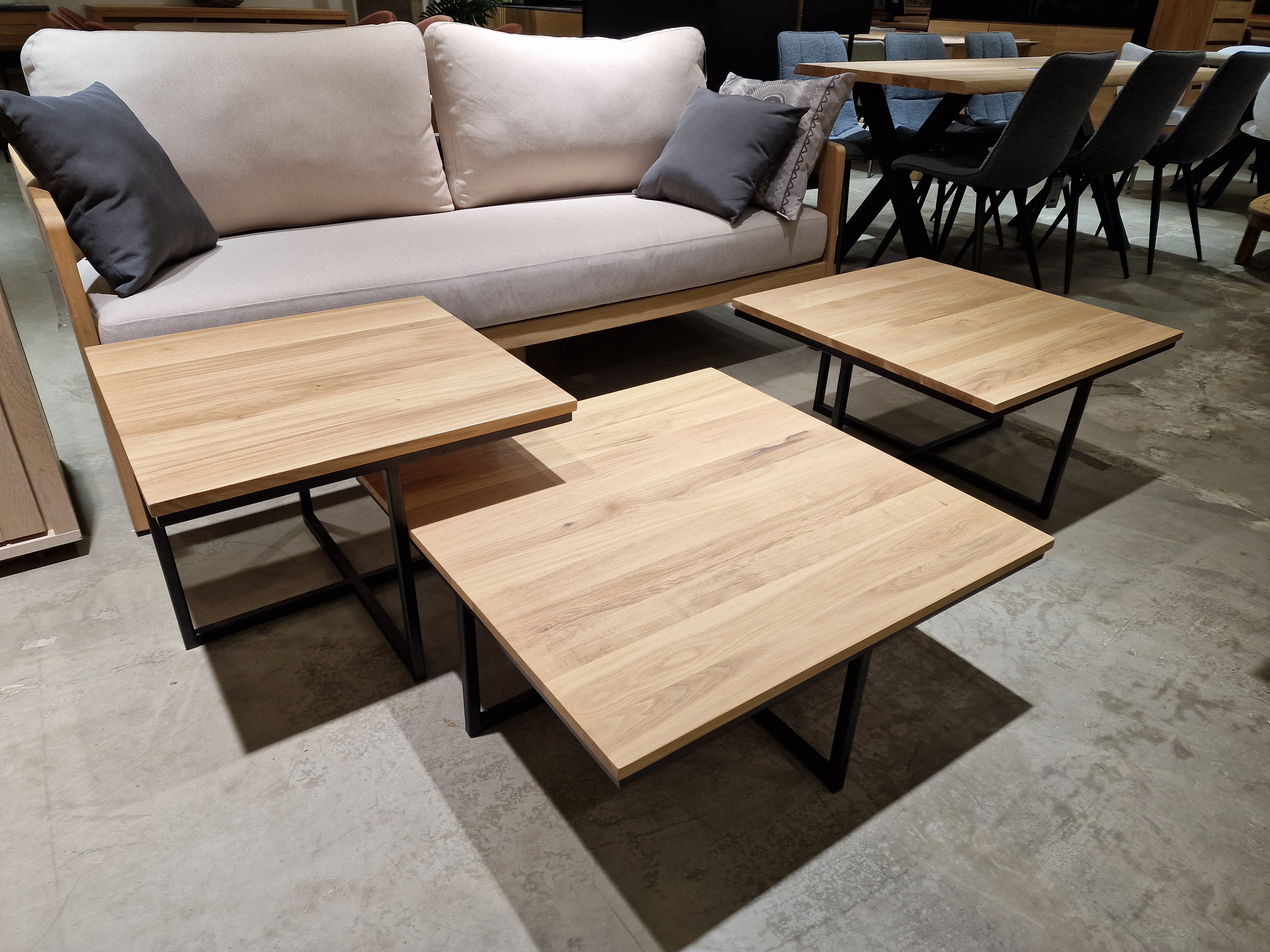 Eik Salontafel Tygo Vierkant 60 x 60cm Naturel met Zwart Metalen Onderstel