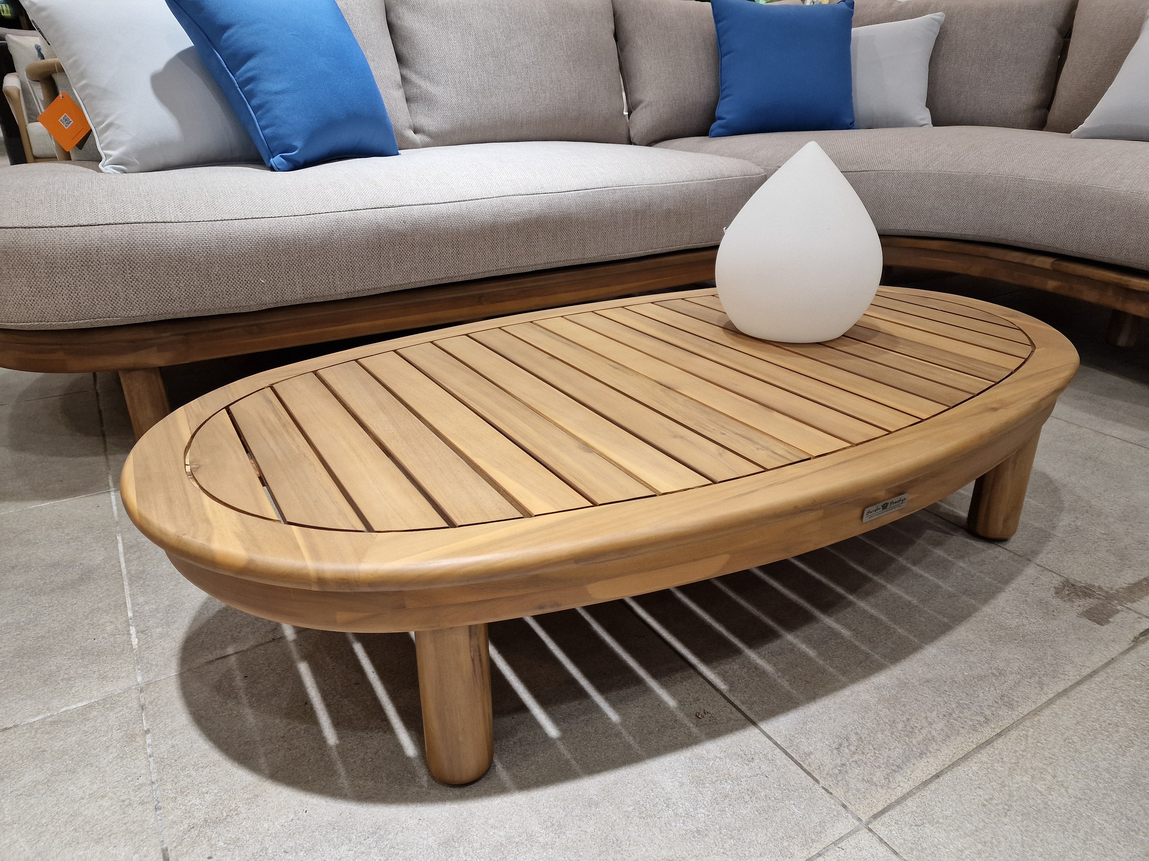 Salvador Hoeklounge - Acacia Light Teak Look - Alu Rugleuning Sand - Kussens Serval Light Brown Olefin 370 - Luxury Lounge