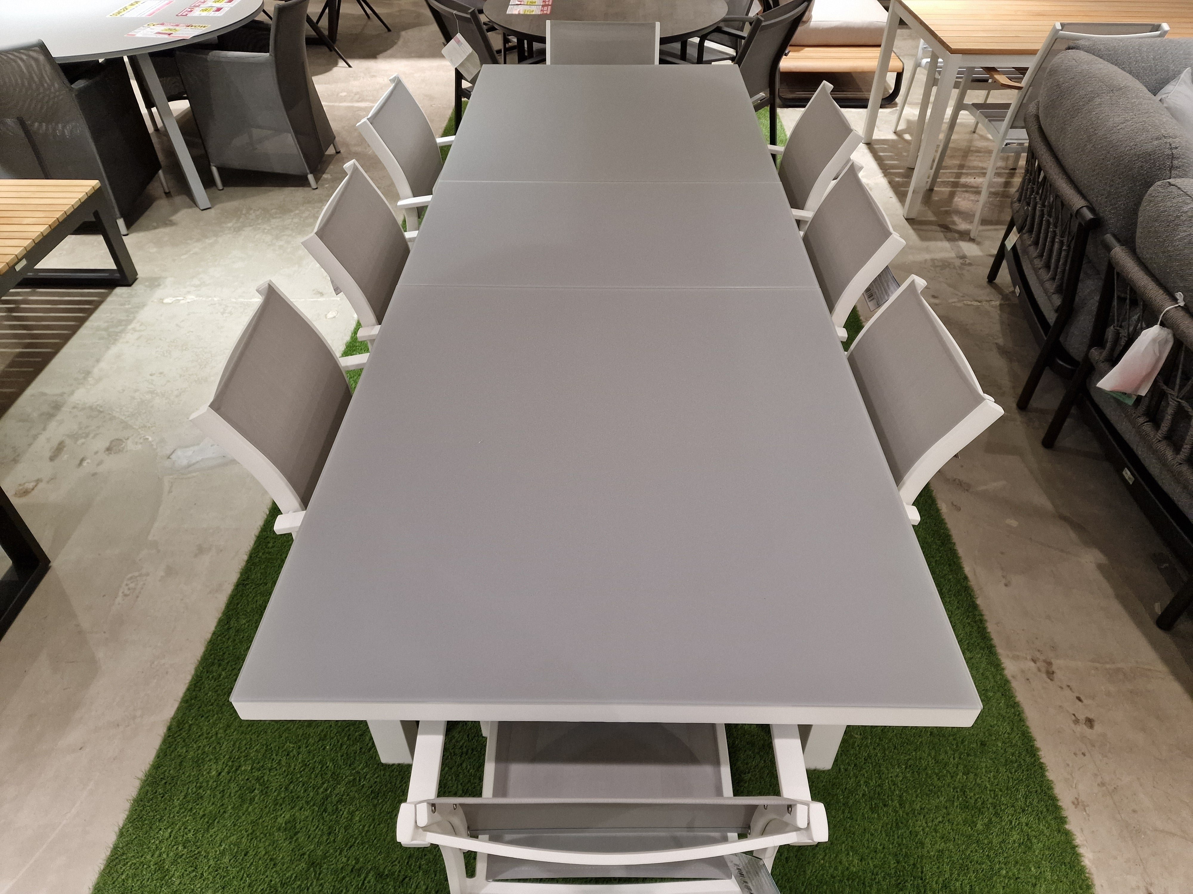 Alu Tuintafel Uitschuifbaar Garda White Mat + Glas Top Light Grey - 220 - 280 x 100 cm