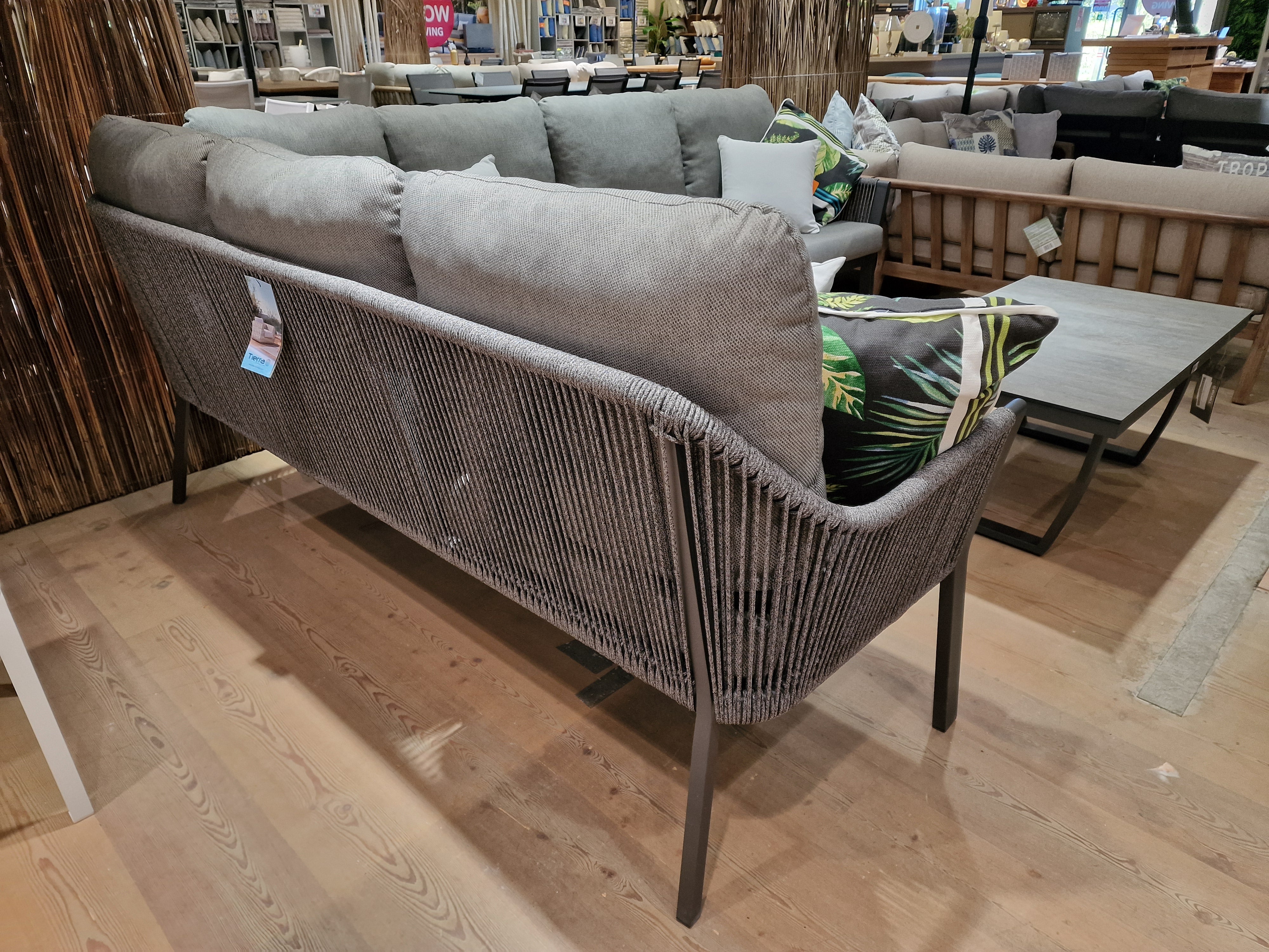 Alu Lounge Set Liv Right 267cm x 208cm x H95cm - Charcoal Frame + Valencia Coffee Table 105cm x 60cm x H45cm Charcoal Frame