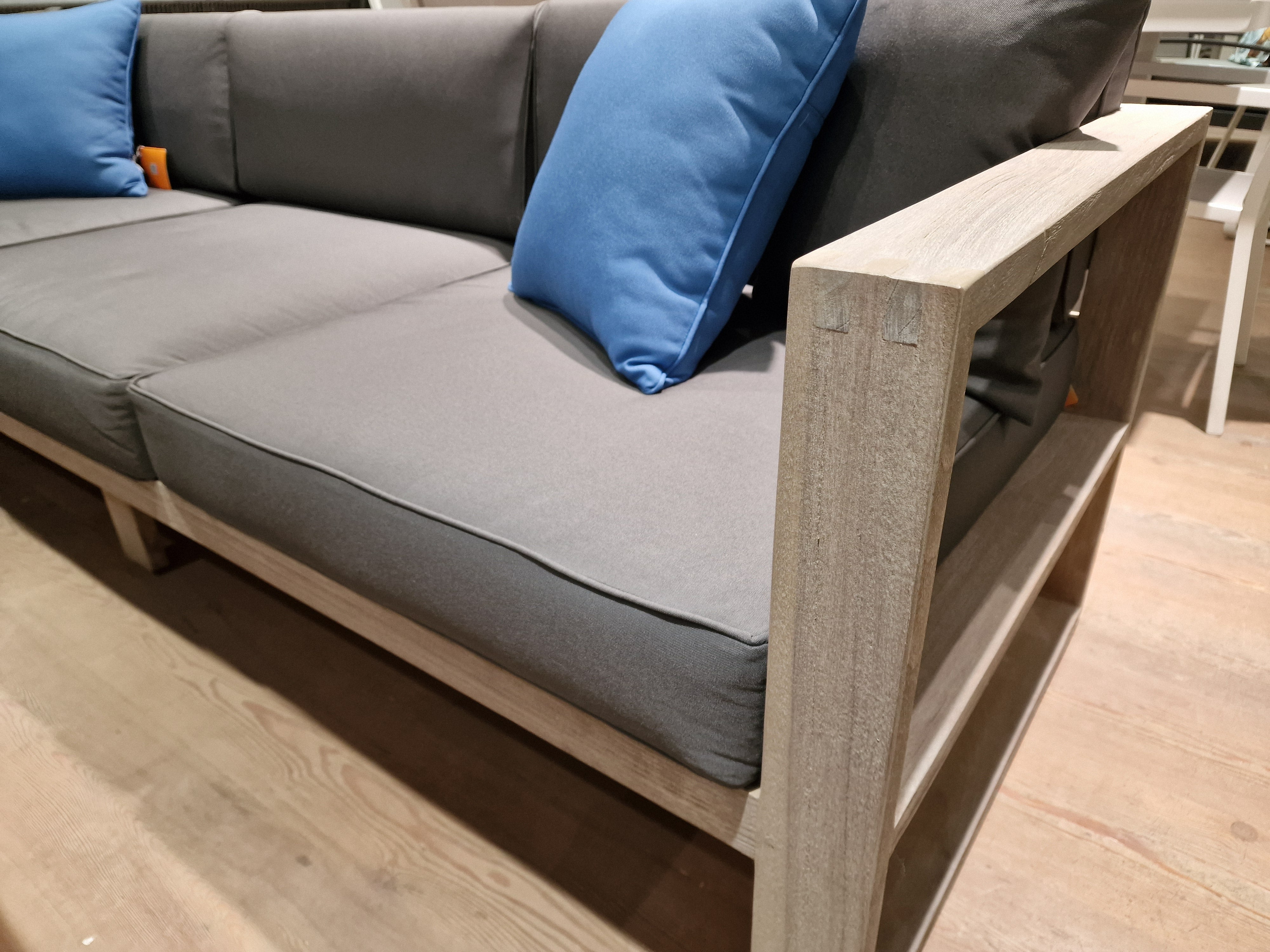 Hamilton Teak Lounge 3-zit + 2x 1-zit Club + Salontafel - Instant Grey Brushed