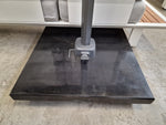 Zweefparasol Challenger T1 300 x 300cm Doek Faded Black + Graniet Voet 90KG