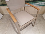 Alu Stapelstoel Namur Champagne Mat - Light Taupe Textilene + Teak Arm Rest