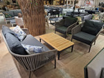 Alu AVO 2-zit + Clubzetel - Charcoal Frame met Taupe Textelene Rope Donkergrijze zit + Salontafel met Teak Top