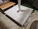 Zweefparasol Jardinico Marbella T2 300 x 300cm Doek Lichtgrijs + Graniet Voet 120KG Grijs