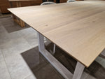 Eik Interieurtafel Rechthoekig 220 x 100cm Naturel Verjongd met wit metalen U-Poten