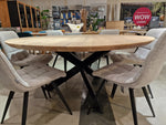 Eik Interieurtafel Rond Dia 165cm Naturel Verjongd met zwart metalen Spider-Poot