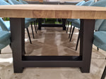 Eik Interieurtafel Rechthoekig 240 x 120cm Naturel Recht met zwart metalen A-Poten
