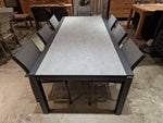 Alu Tuintafel Uitschuifbaar Lissabon Charcoal Mat 220-330 cm x 106 cm - Top Keramiek op glas Licht Grijs