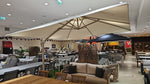 Alu Zweefparasol Capri 300 x 300cm T2 Premium - Mast Linnen - Doek Spuncrylic Champagne Inclusief Parasolvoet Graniet 90kg